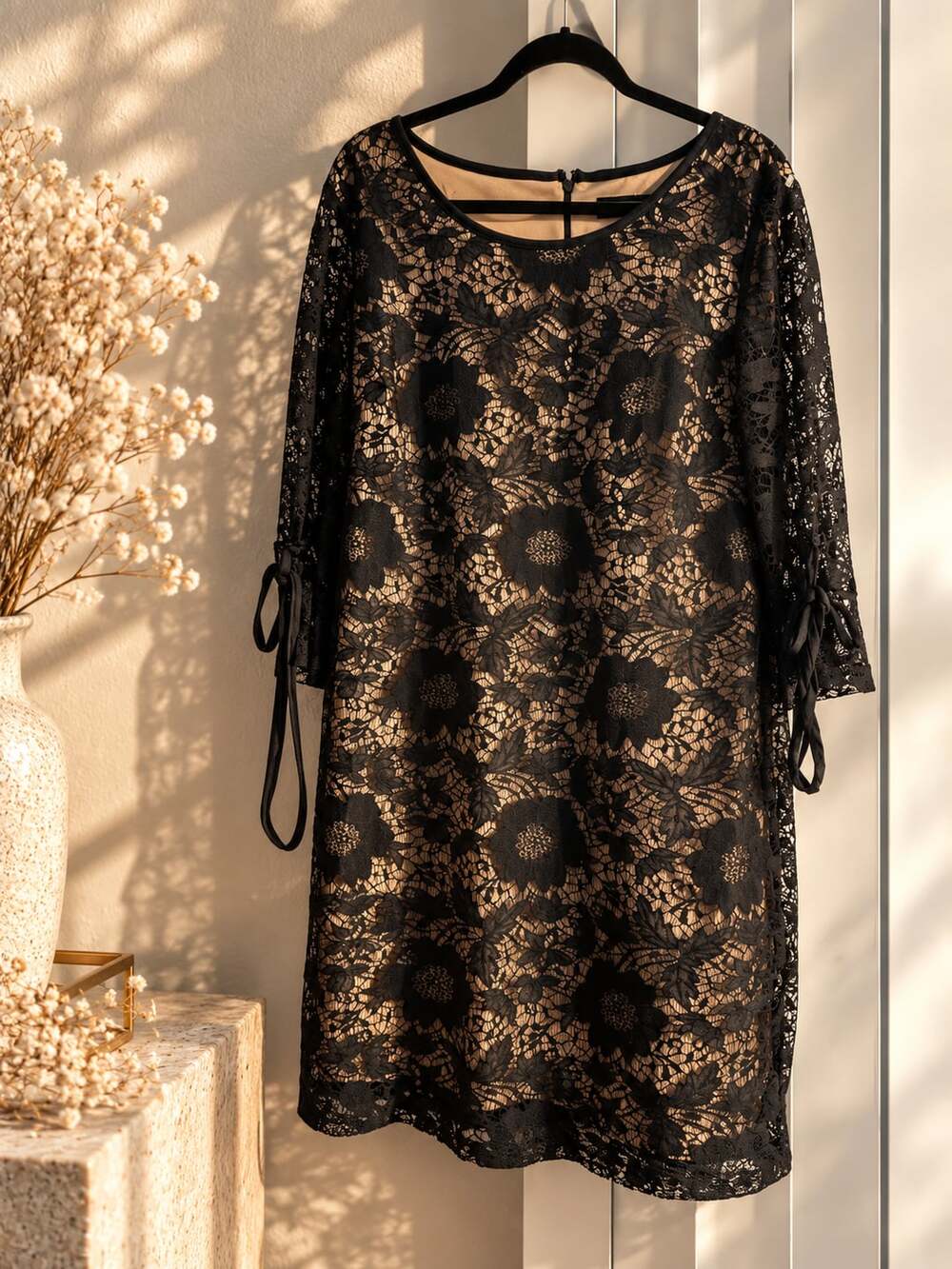 Karin Stevens Lace Dress Size 16 Black Nude Floral Bow Sleeve